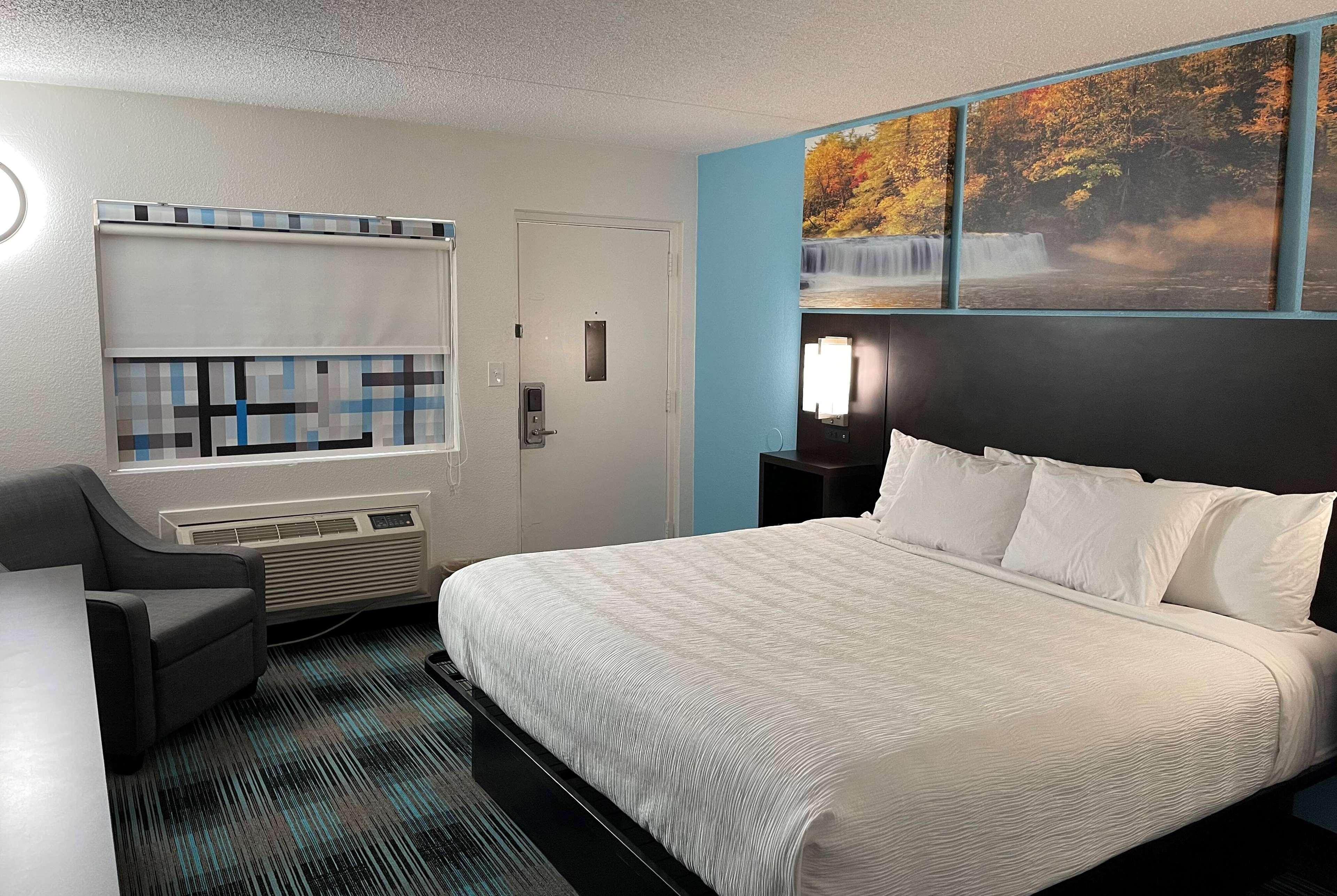 Days Inn By Wyndham Calhoun Ga I-75 And Us-41 Exteriér fotografie