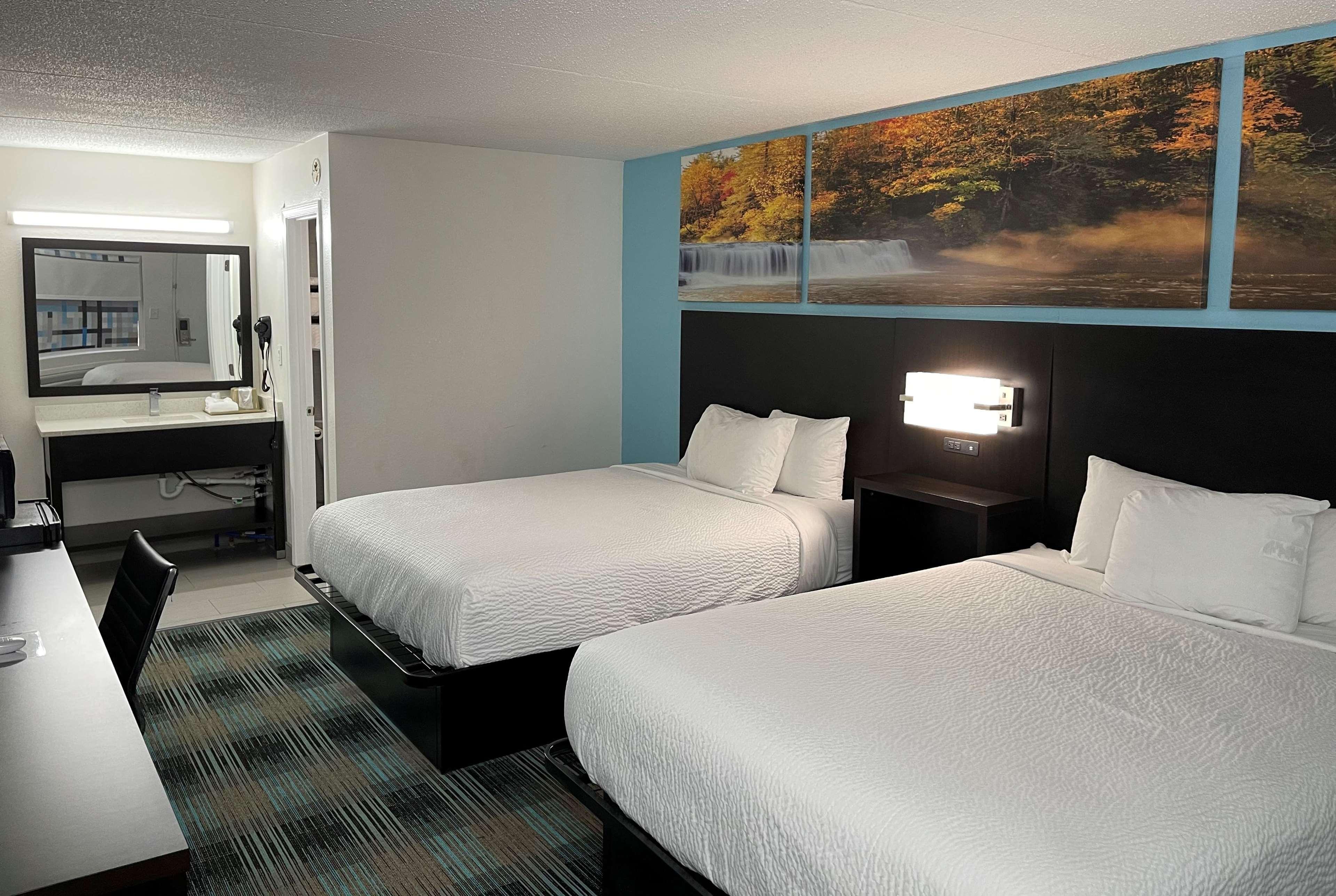 Days Inn By Wyndham Calhoun Ga I-75 And Us-41 Exteriér fotografie